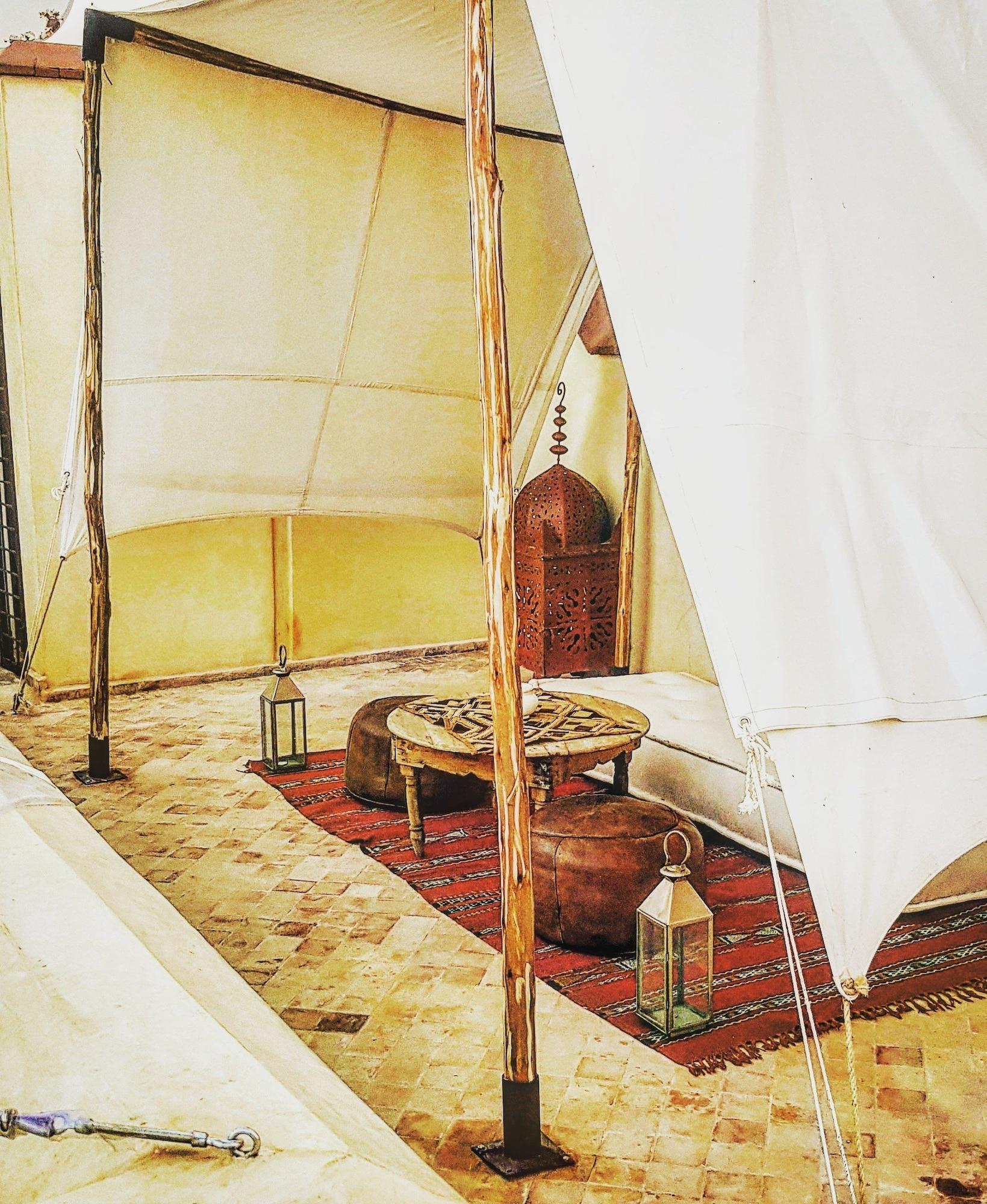 Riad Les 5 Soeurs Marrakesh Exterior photo