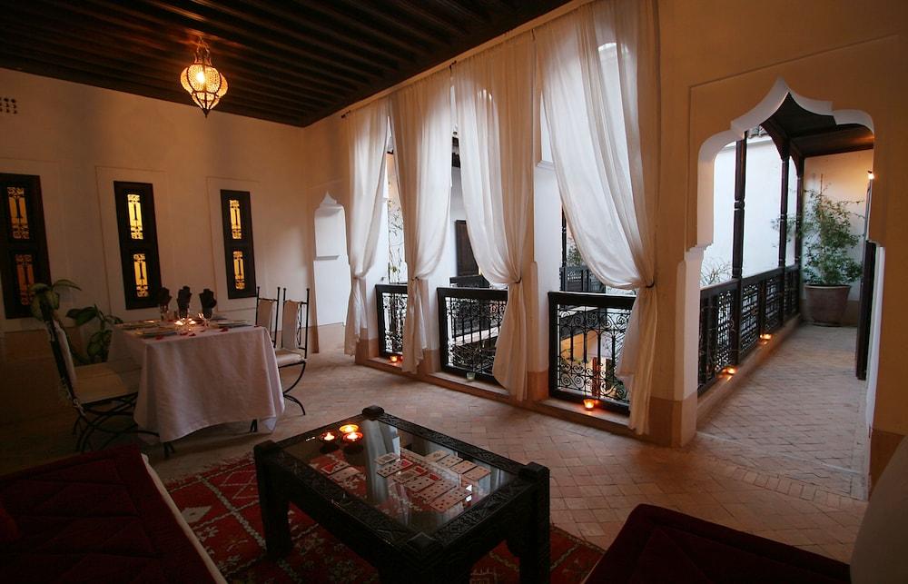 Riad Les 5 Soeurs Marrakesh Exterior photo