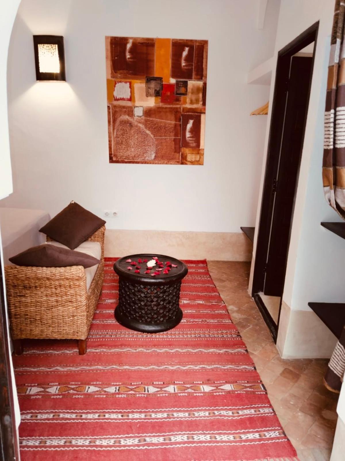 Riad Les 5 Soeurs Marrakesh Exterior photo